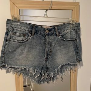 Free People cutoff shorts - size 28